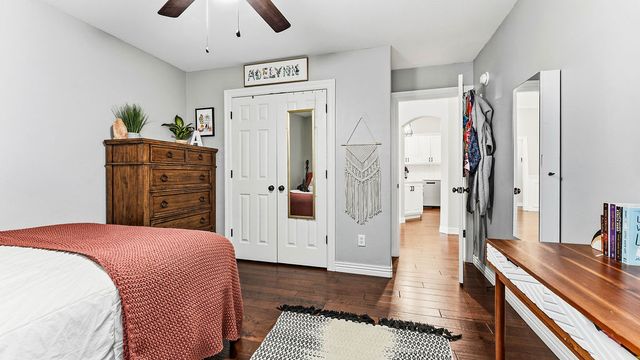 9 Bluestem Lane, Bentonville, AR 72712
