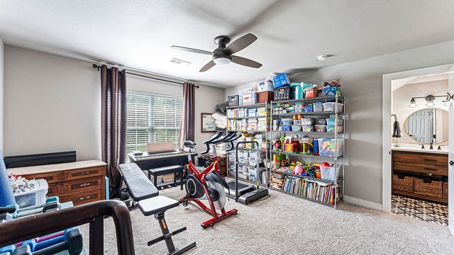 9 Bluestem Lane, Bentonville, AR 72712