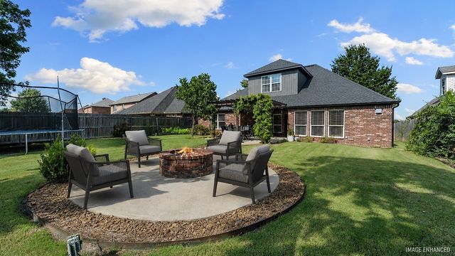 9 Bluestem Lane, Bentonville, AR 72712