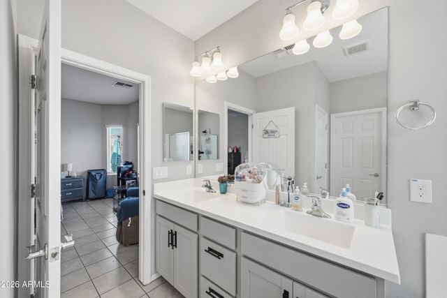 6686 W PLEASANT OAK Court, Florence, AZ 85132