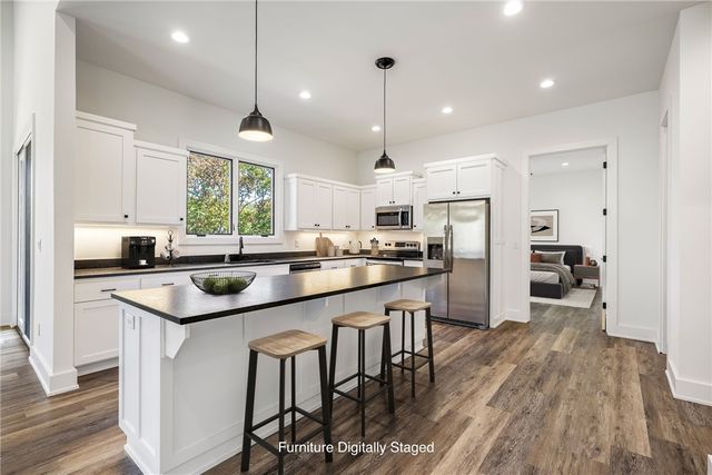 66 Glyndebourne Drive, Bella Vista, AR 72714