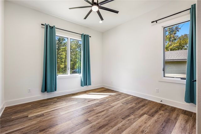66 Glyndebourne Drive, Bella Vista, AR 72714