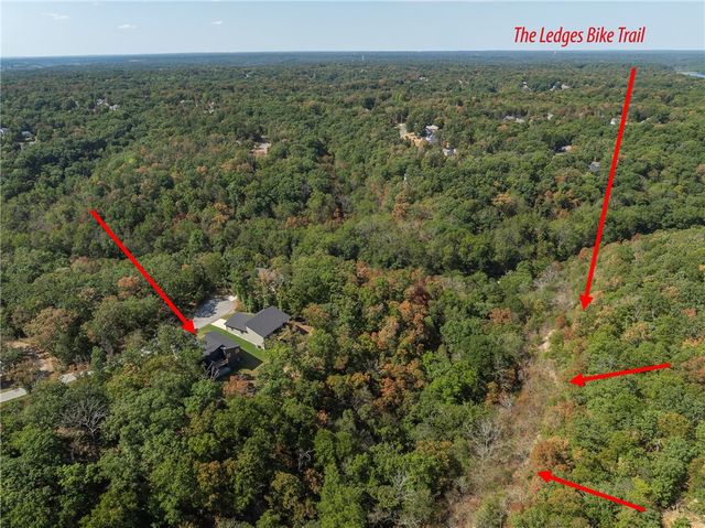 66 Glyndebourne Drive, Bella Vista, AR 72714