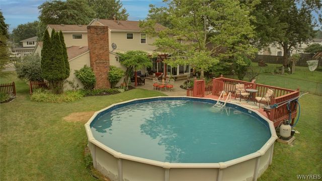 86 Sweetwood Drive North, Amherst, NY 14228