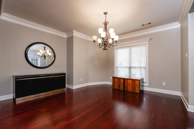 4 Clancy Court, Little Rock, AR 72223