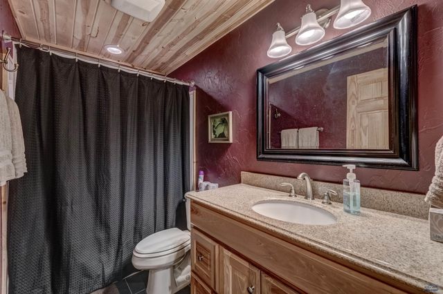 21172 HIGH RIDGE TRL, Lead, SD 57754