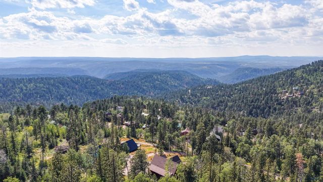 21172 HIGH RIDGE TRL, Lead, SD 57754