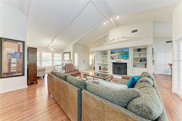 1003 83RD STREET NW, Bradenton, FL 34209