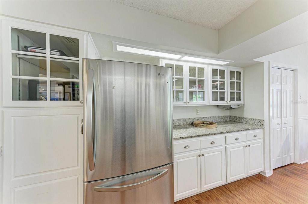 Image 15 of property listing at 1003 83RD STREET NW, Bradenton, FL 34209