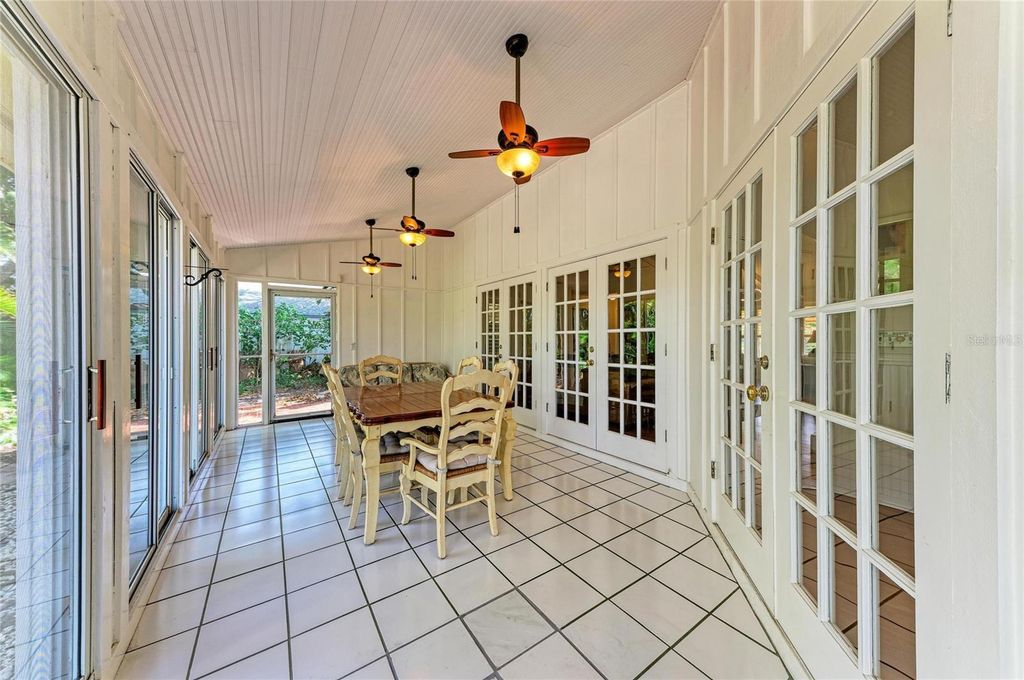 Image 33 of property listing at 1003 83RD STREET NW, Bradenton, FL 34209