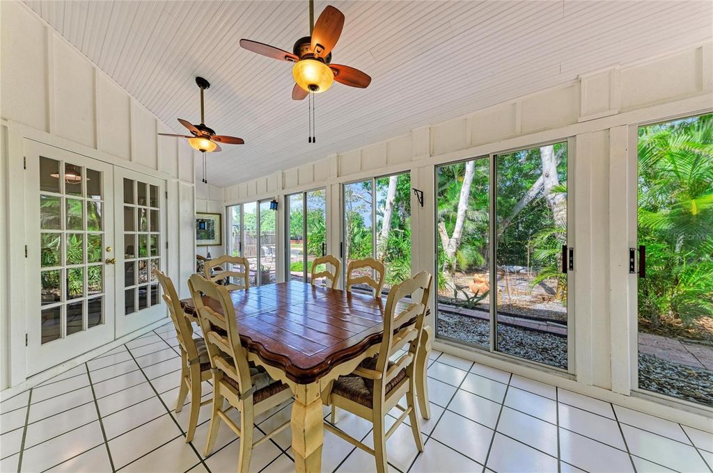 Image 36 of property listing at 1003 83RD STREET NW, Bradenton, FL 34209