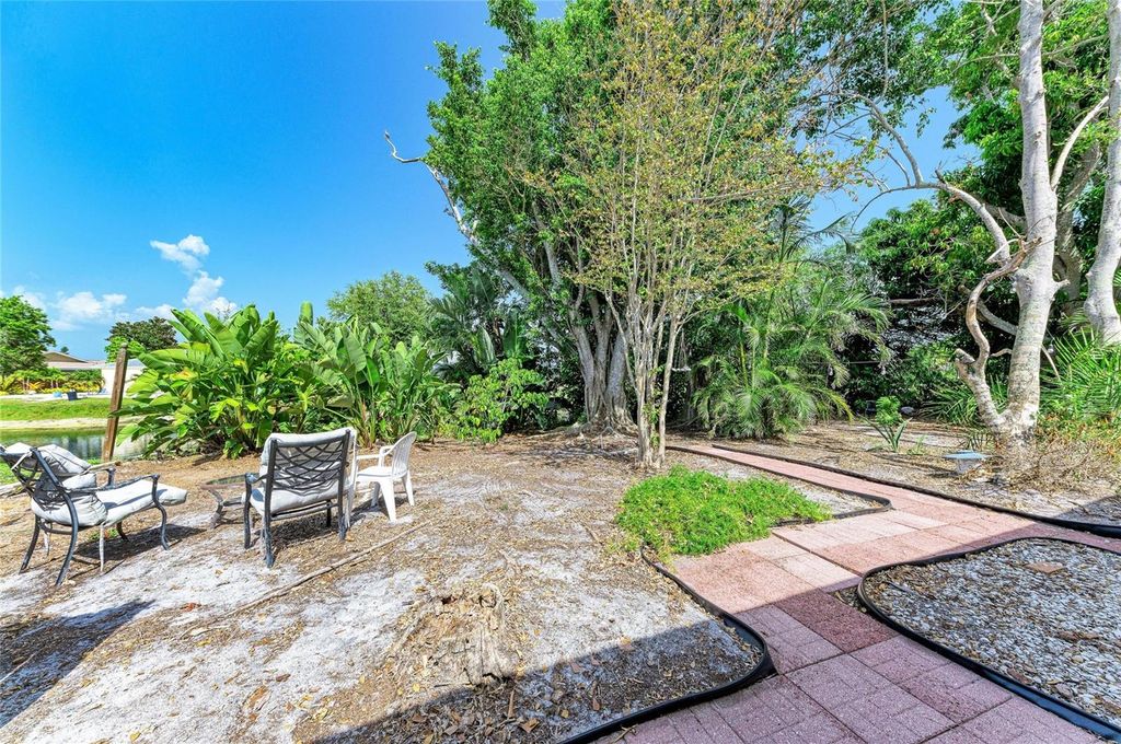 Image 42 of property listing at 1003 83RD STREET NW, Bradenton, FL 34209