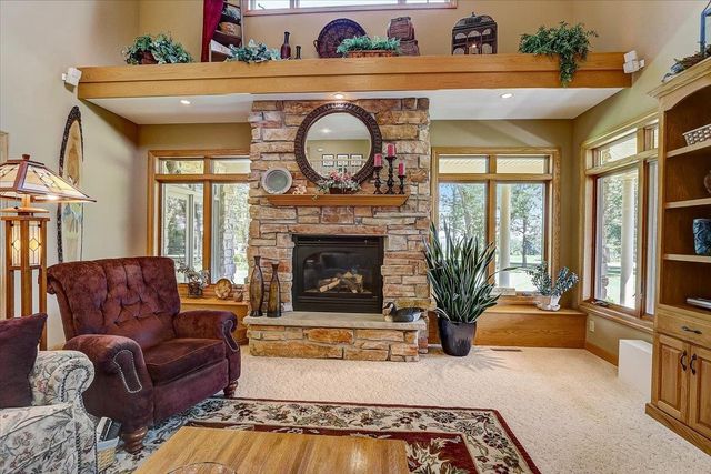 S7711 Freedom Road, North Freedom, WI 53951