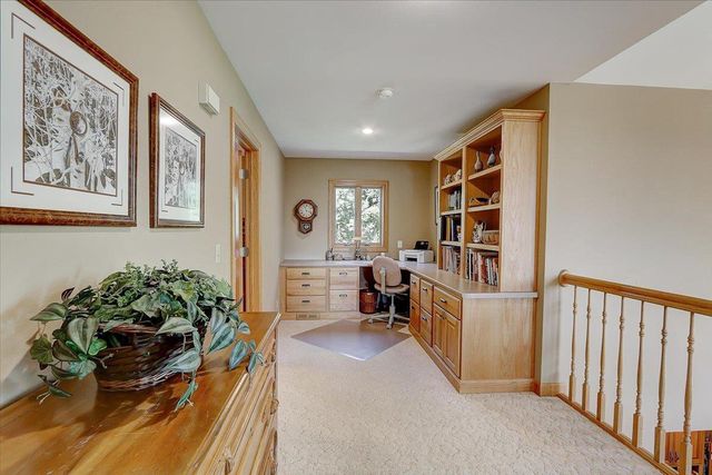 S7711 Freedom Road, North Freedom, WI 53951