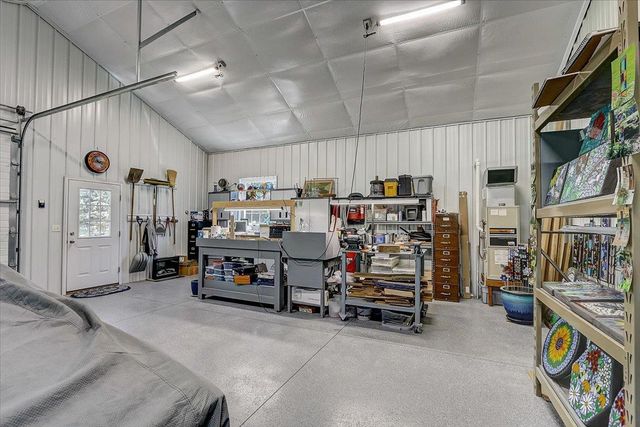 S7711 Freedom Road, North Freedom, WI 53951