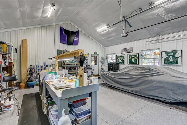 S7711 Freedom Road, North Freedom, WI 53951