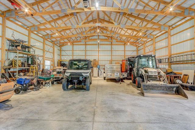 S7711 Freedom Road, North Freedom, WI 53951