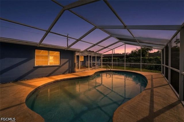 3238 Savage RD, Sarasota, FL 34231
