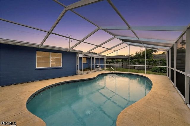 3238 Savage RD, Sarasota, FL 34231