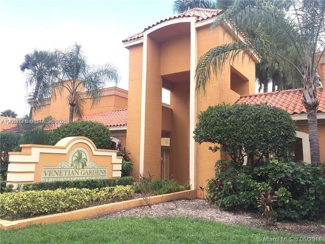 18111 NW 68th Avenue H102, Hialeah, FL 33015