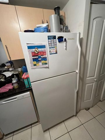 18111 NW 68th Avenue H102, Hialeah, FL 33015