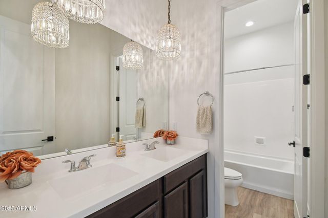 19742 W TURNEY Avenue, Litchfield Park, AZ 85340
