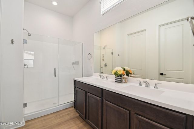 19742 W TURNEY Avenue, Litchfield Park, AZ 85340
