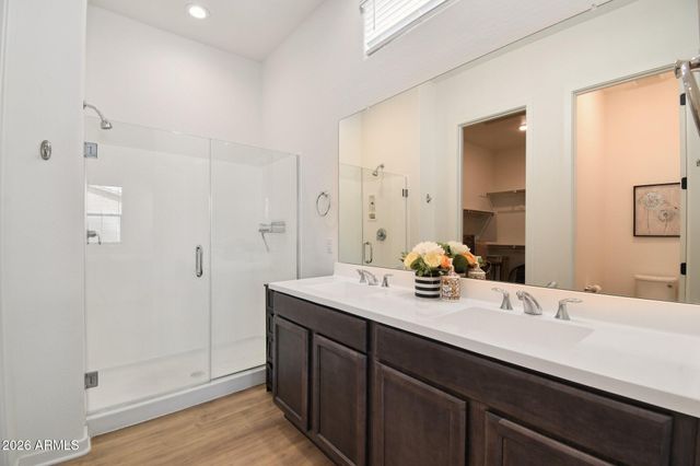 19742 W TURNEY Avenue, Litchfield Park, AZ 85340