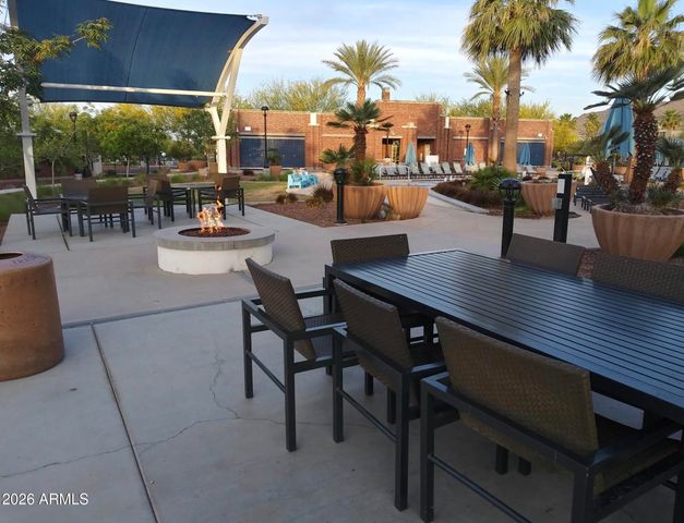 19742 W TURNEY Avenue, Litchfield Park, AZ 85340