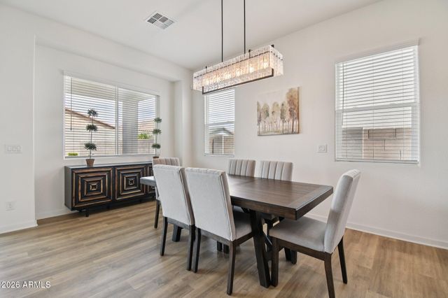 19742 W TURNEY Avenue, Litchfield Park, AZ 85340