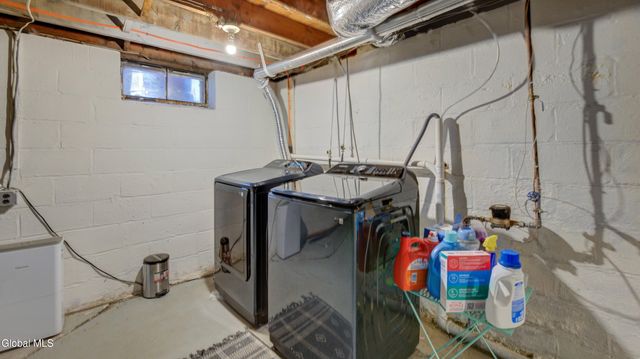 56 W State st Street, Gloversville, NY 12078