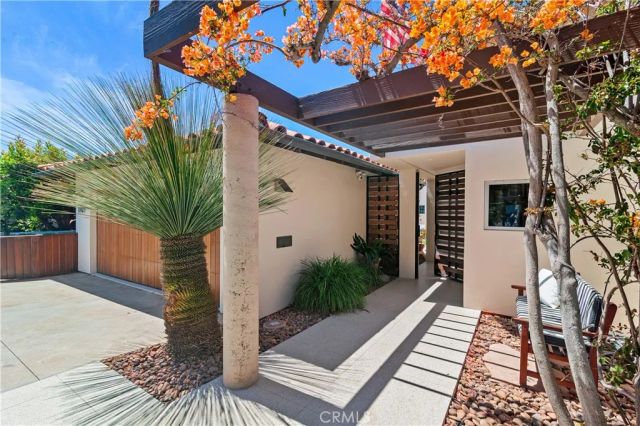 130 Mcknight, Laguna Beach, CA 92651