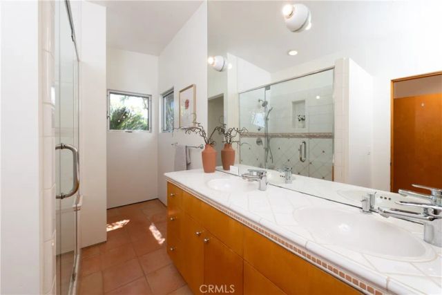 130 Mcknight, Laguna Beach, CA 92651