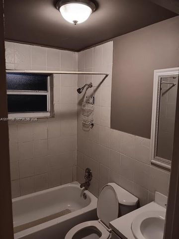 650 NW 28th Street, Miami, FL 33127