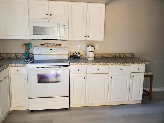 107 SPRINGWOOD SQUARE, Port Orange, FL 32129