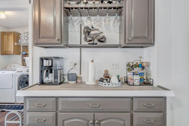 506 Spinnaker WAY, Moneta, VA 24121