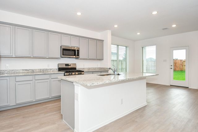 5240 Pine Pass Drive, Rosenberg, TX 77469