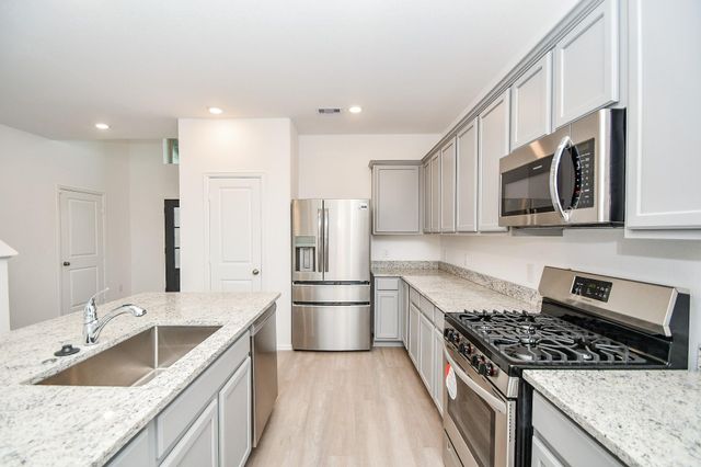 5240 Pine Pass Drive, Rosenberg, TX 77469