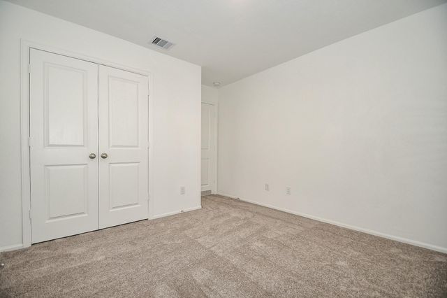 5240 Pine Pass Drive, Rosenberg, TX 77469