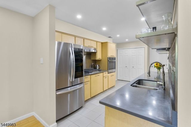40 Roxbury Ct G, Montgomery Twp., NJ 08540