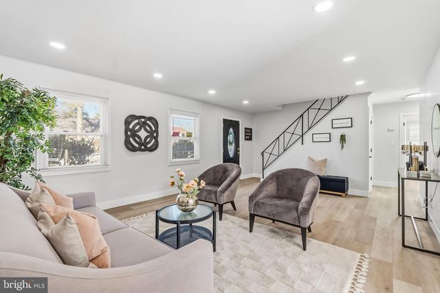 4 HAMILTON LN, Willingboro, NJ 08046