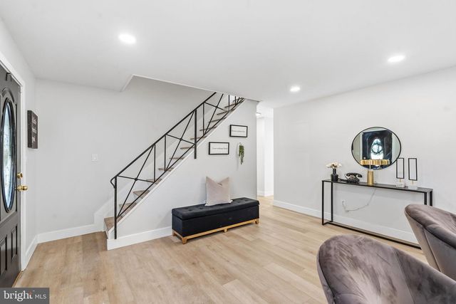 4 HAMILTON LN, Willingboro, NJ 08046