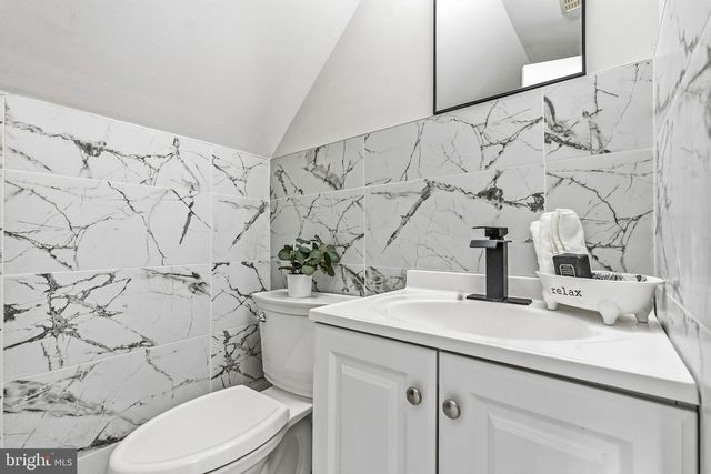 4 HAMILTON LN, Willingboro, NJ 08046