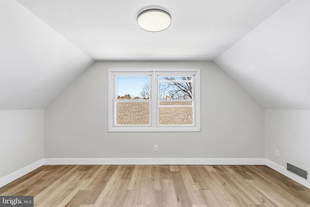 4 HAMILTON LN, Willingboro, NJ 08046