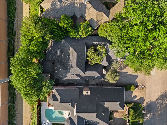 16140 Chalfont Circle, Dallas, TX 75248