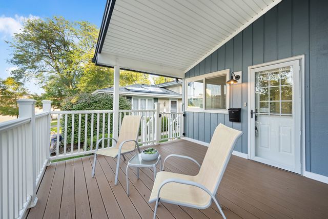315 Park Avenue, Clarendon Hills, IL 60514