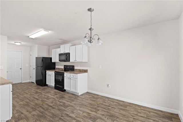 4224 Piedmont Farms Way, Winston-salem, NC 27107