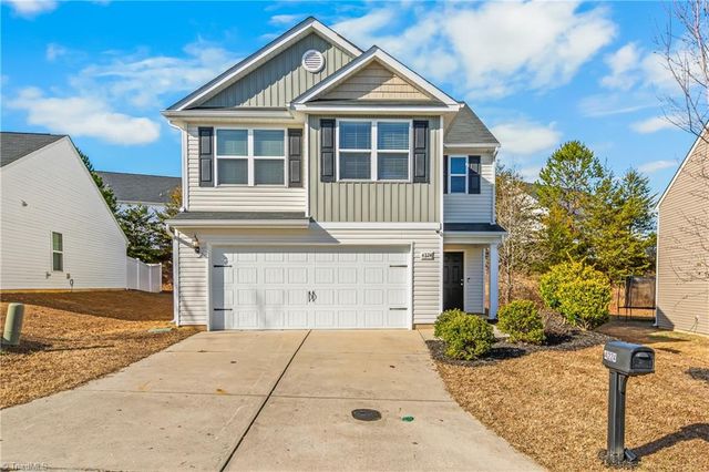 4224 Piedmont Farms Way, Winston-salem, NC 27107