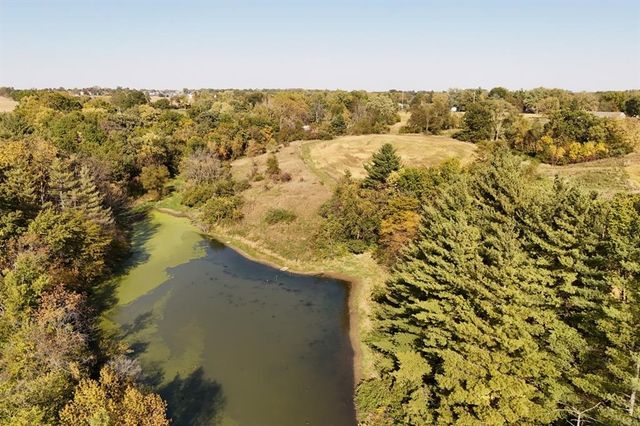 5917 SE 6th Avenue, Pleasant Hill, IA 50327