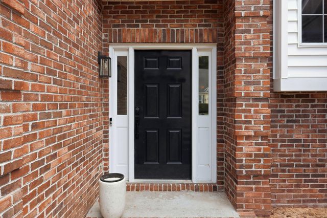 8528 Falling Leaf Lane, North Charleston, SC 29420